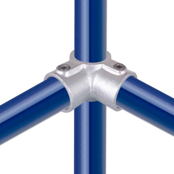 121 - CORNER CROSSOVER
